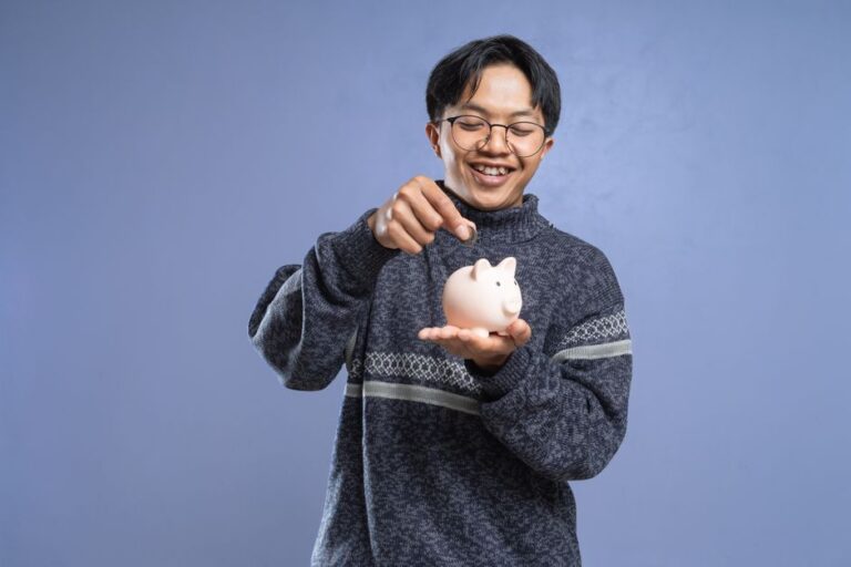 Getwealthy Gen Z Is Investing Tax Refunds Are Boome 768x512