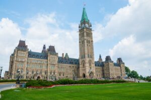 How to Apply for GIS in Canada: Step-by-Step Guide