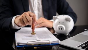 Cashable GICs: How to Compare Rates Across Banks in 2026 Q4 contract stamp business credit khunkornstudio stock.adobe .com